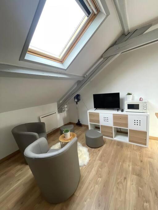 Edouard 2. Logement Complet. Charleville-Mézières Exteriér fotografie